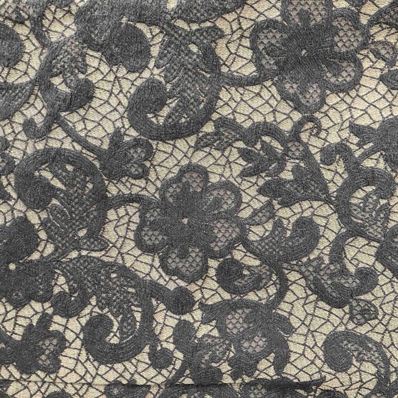 Banana Republic Grey Lace Patterned Midi Dress size 4 - Picture 4 of 10